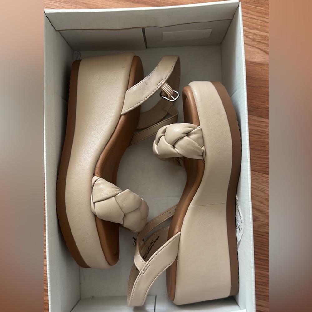 Nordstrom rack platform sandals